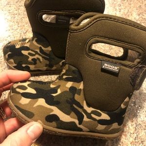 Toddler Waterproof Bogs